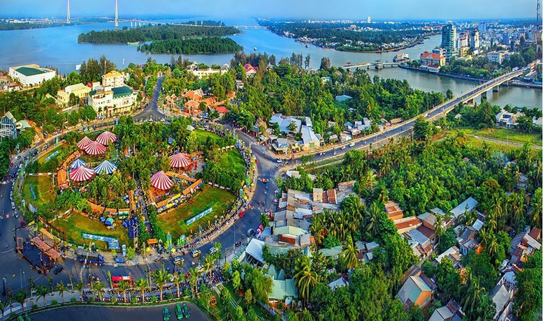 Sáp nhập tỉnh thành, mở hướng ra biển để 'vươn mình mạnh mẽ'- Ảnh 1.